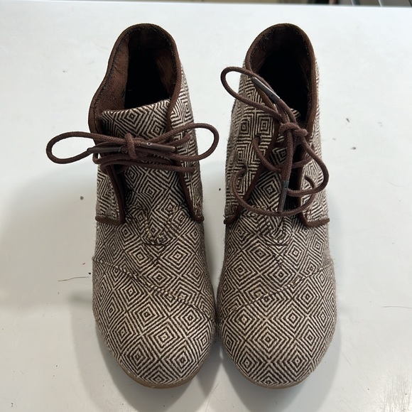 TOMS Desert Wedge Tweed Brown Bootie Boot Geometric Sz 8 - Picture 4 of 10